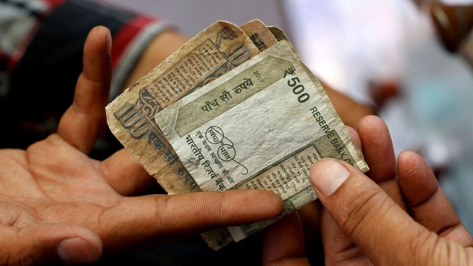 8 వ పే కమిషన్: 8 వ పే పే కమిషన్ తో ప్రభుత్వ ఉద్యోగుల ఉద్యోగుల పెన్షన్ 186% పెరిగే పెరిగే చాన్స్ -8 -8 వ పే కమిషన్ సెంట్రల్ గవర్నమెంట్ ఉద్యోగులు పెన్షన్లో 186 శాతం పెరుగుదల చూడవచ్చు,