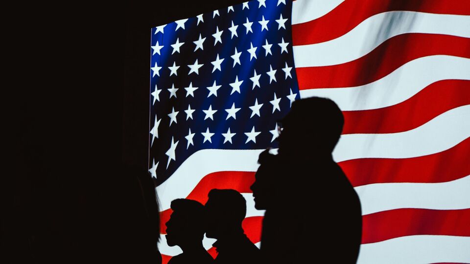 మాలోని భారతీయ విద్యార్థులు: 'ట్రంప్' భయంతో భయంతో -టైమ్-టైమ్ ఉద్యోగాలను భారత భారత విద్యార్థులు విద్యార్థులు ..