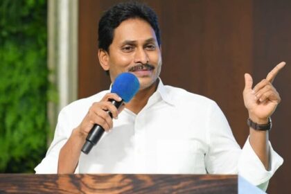 YS జగన్ వ్యాఖ్యలు: రాబోయేది వైసీపీ 2.0 పాలనే ... ఎవర్నీ ఎవర్నీ - వైఎస్ వైఎస్ వైఎస్ వైఎస్