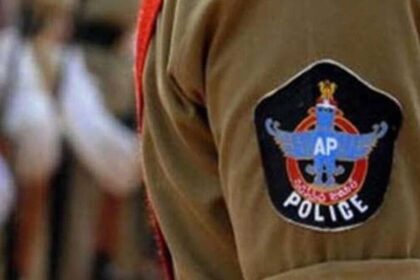 ఏపీ పోలీసు రిక్యూట్‌మెంట్ రూల్స్ సవరణ సవరణ సవరణ, ఇకపై 65 శాతం ఎస్ఐ ప్రత్యక్షంగానే ప్రత్యక్షంగానే భర్తీ భర్తీ- AP 65 శాతం SI పోస్టులకు ప్రత్యక్ష నియామకాలను ప్రభుత్వ ఆదేశాలు, ఆంధ్ర ప్రదేశ్ న్యూస్