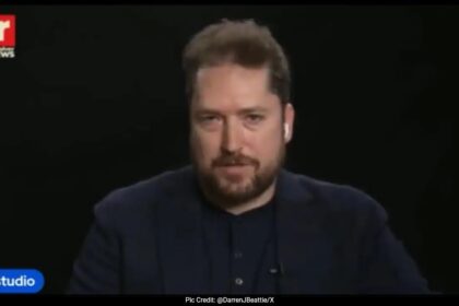 జాత్యహంకార వ్యాఖ్యలకు పేరుగాంచిన మాజీ ట్రంప్ స్పీచ్ రైటర్ అగ్ర యుఎస్ ప్రభుత్వ ఉద్యోగం