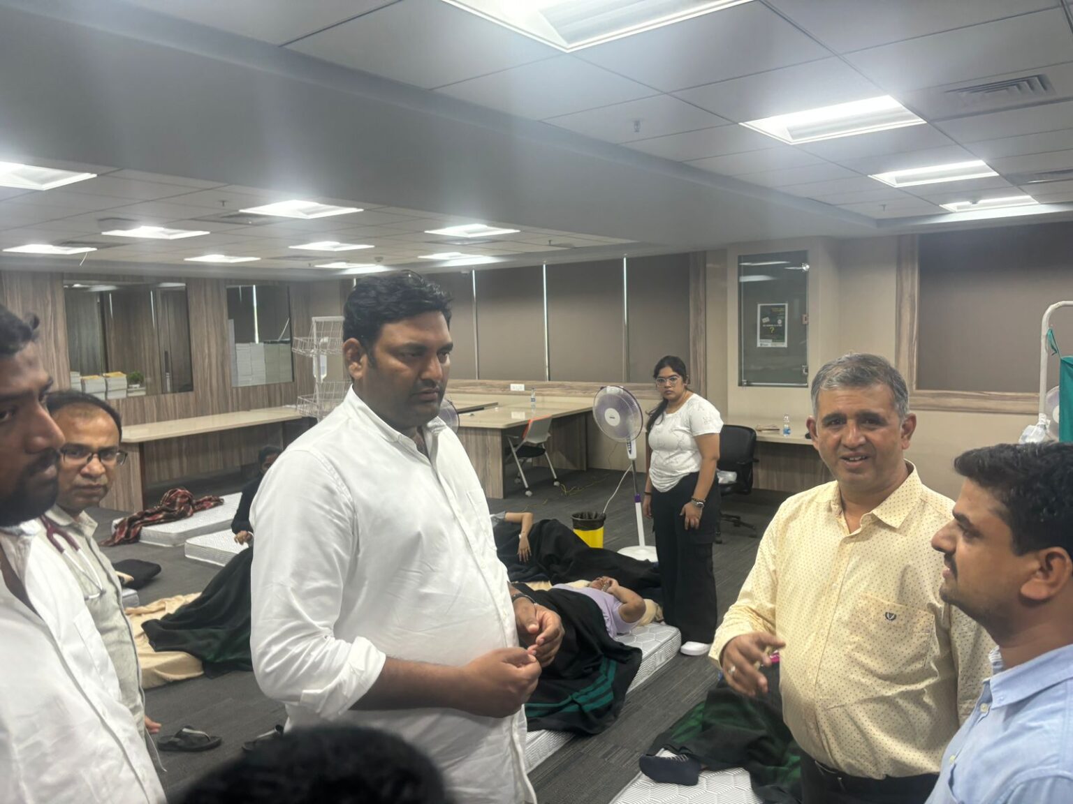 నీమ్స్ వర్సిటీలో విద్యార్థులకు విద్యార్థులకు