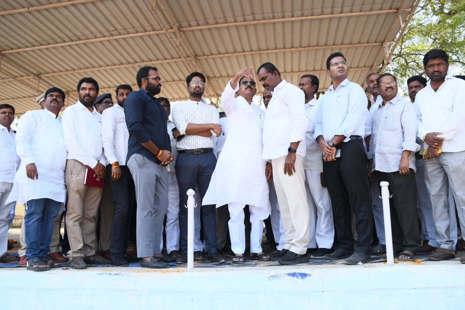 ముఖ్యమంత్రి పర్యటన ఏర్పాట్లను ఏర్పాట్లను ఎంపీ, కలెక్టర్