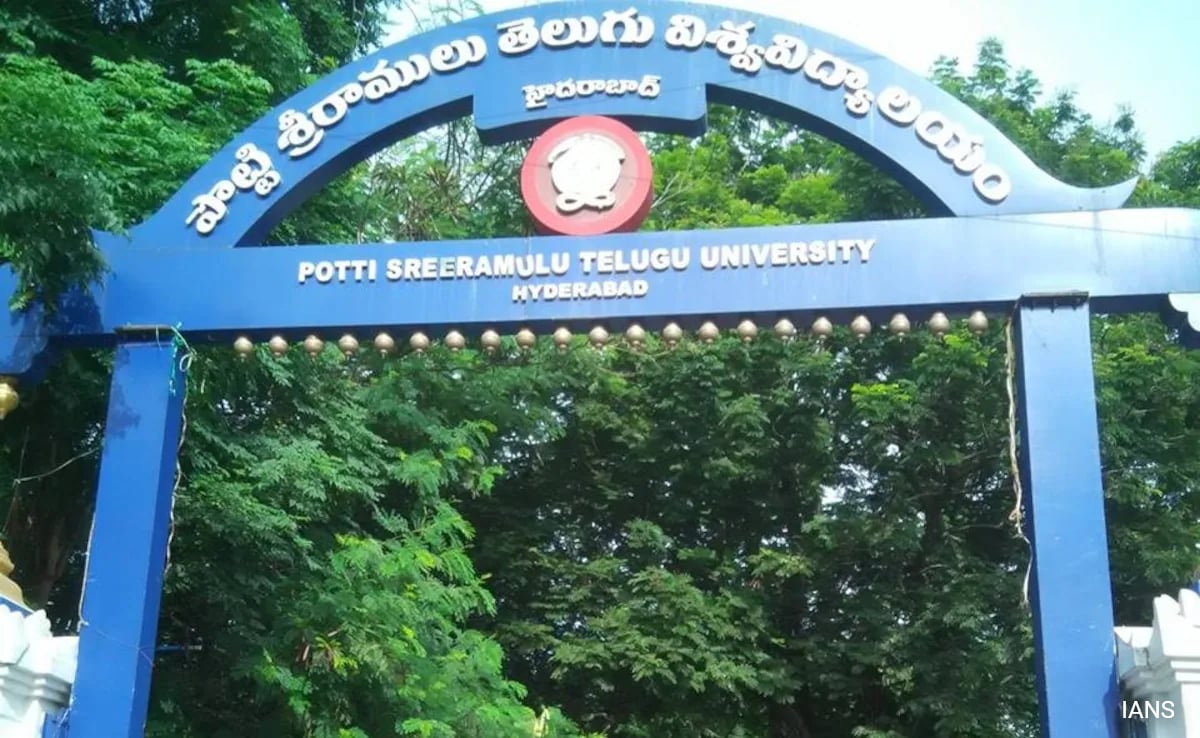 తాలంగాణ అసెంబ్లీ సూరవరం ప్రతాప్ రెడ్డి తరువాత తెలుగు విశ్వవిద్యాలయం పేరు మార్చడానికి బిల్లును ఆమోదించింది