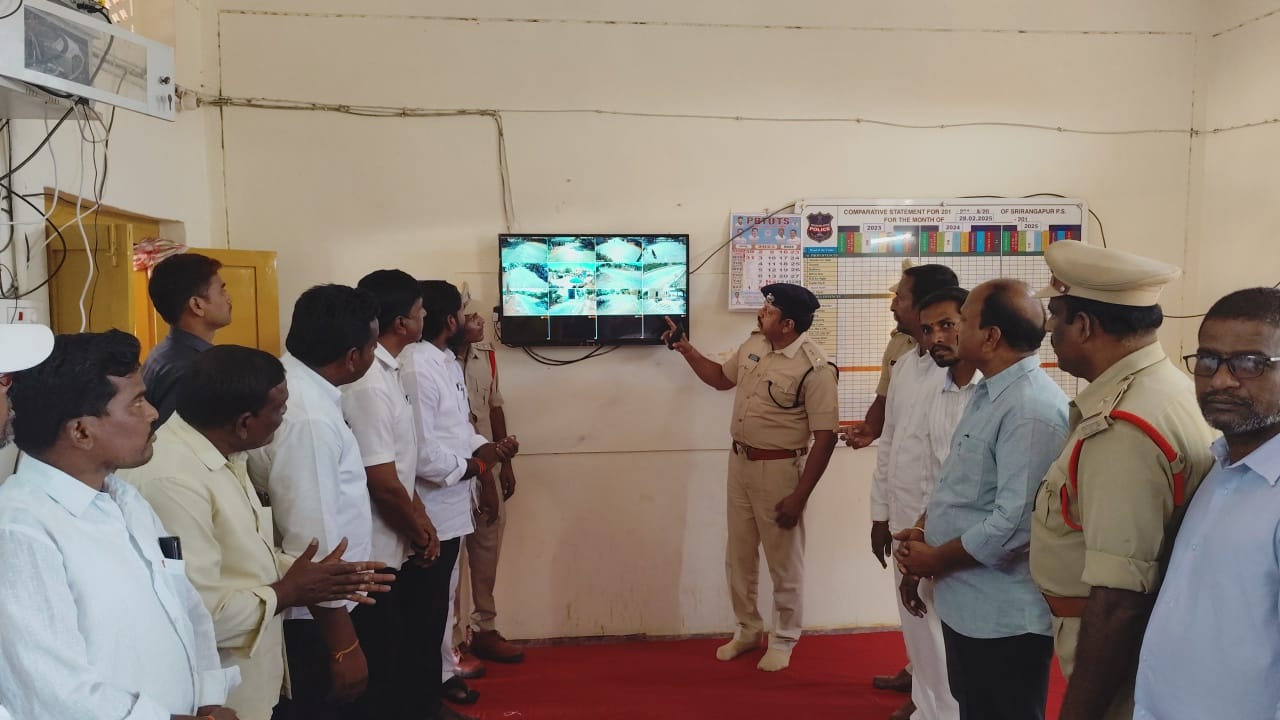 నేర రహిత సమాజ నిర్మాణంలో సీసీ కెమెరాల పాత్ర కీలకం కీలకం కీలకం: వనపర్తి జిల్లా ఎస్పీ రావుల గిరిధర్ గిరిధర్