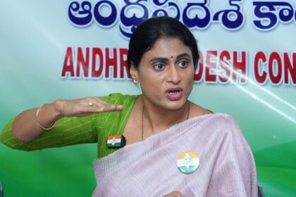Ys షర్మిలా: తల్లిపై తల్లిపై కేసు వ్యక్తిగా వ్యక్తిగా, ఆస్తులు కాజేసిన మేనమామగా చరిత్రలో మిగిలిపోతాడు మిగిలిపోతాడు