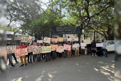 ఫీజు పెంపు వరుస మధ్య హైకోర్టు Delhi ిల్లీ పాఠశాలను స్లామ్ చేస్తుంది