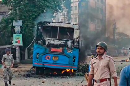 బెంగాల్ హింసపై భారతదేశం బంగ్లాదేశ్ వ్యాఖ్యానించింది