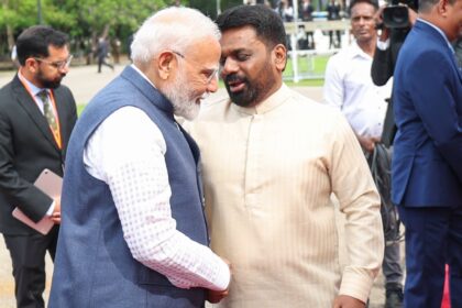 భారతదేశం, లంకా సైన్ కీ డిఫెన్స్ ప్యాక్ట్ తరువాత ప్రధాని మోడీ, అధ్యక్షుడు విసనాయక సమావేశం