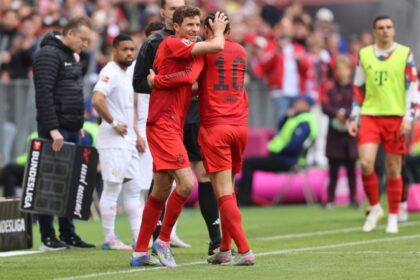 థామస్ ముల్లెర్ బేయర్న్ మ్యూనిచ్ ఎగ్జిట్ దగ్గరకు రావడంతో ఒక చివరి టైటిల్‌ను కలిగి ఉంది