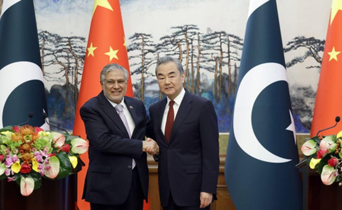 పాకిస్తాన్ గంటల్లో కాల్పుల విరమణను ఉల్లంఘించినందున, చైనా వ్యాఖ్యలు కనుబొమ్మలను పెంచుతాయి