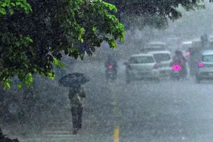 బంగాళాఖాతంలో బంగాళాఖాతంలో - తెలంగాణలో తెలంగాణలో 2 రోజులు భారీ నుంచి అతి అతి వర్షాలు వర్షాలు ..!