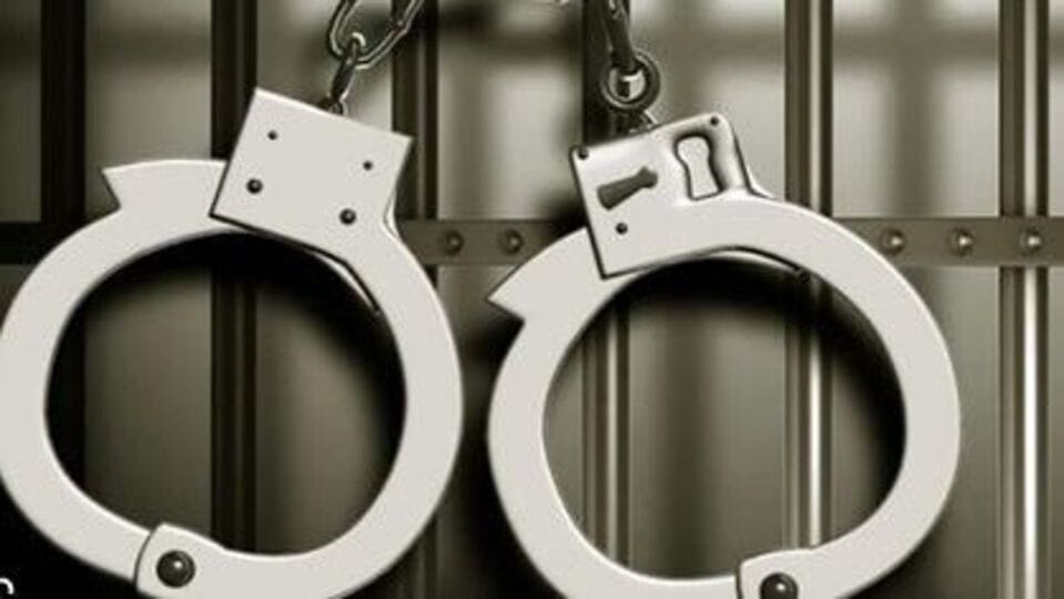 మహారాష్ట్ర నుంచి జింక మాంసం ...! హైదరాబాద్ లో ముగ్గురు అరెస్ట్