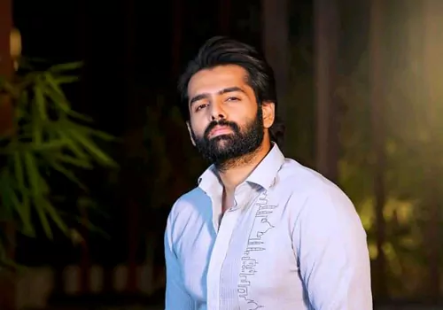 హీరో రామ్ ఎవరి ఎవరి తాలూకానో ..?