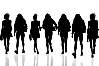 ఒకే సినిమాలో ఏడుగురు హీరోయిన్లు.. టాలీవుడ్ డైరెక్టర్ అడ్వెంచర్!